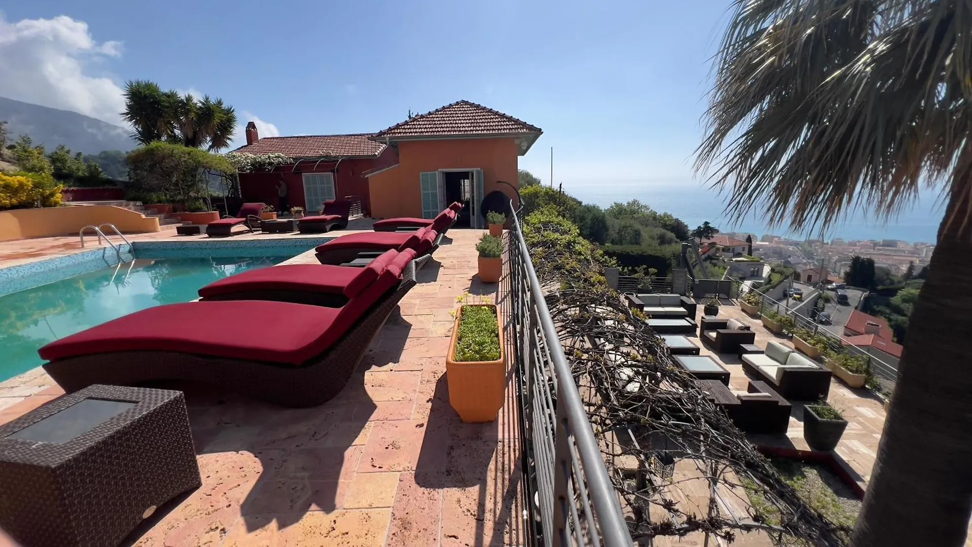 Villa Royal Domain, Bnbrickeys Menton Appartement