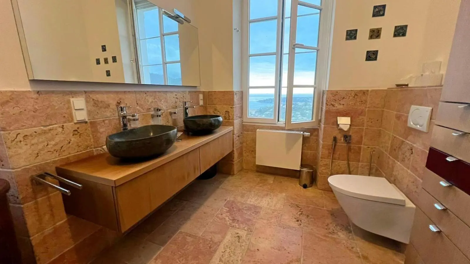 Villa Royal Domain, Bnbrickeys Menton Appartement