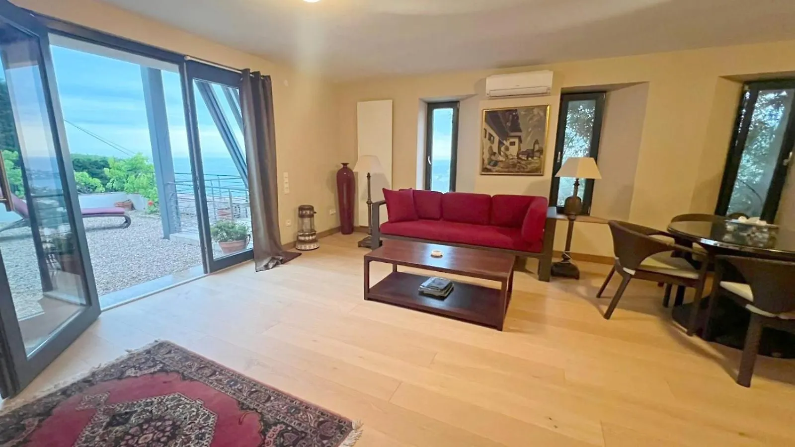 Villa Royal Domain, Bnbrickeys Menton 0*,